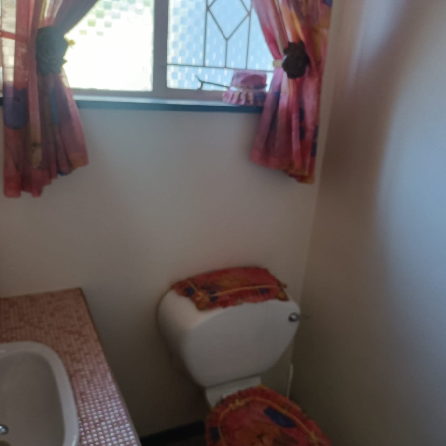 3 Bedroom Property for Sale in Wilkoppies North West